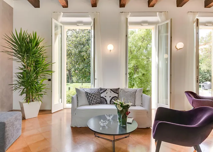 Corte Livia & Breakfast فندق مبيت وإفطار فورلي