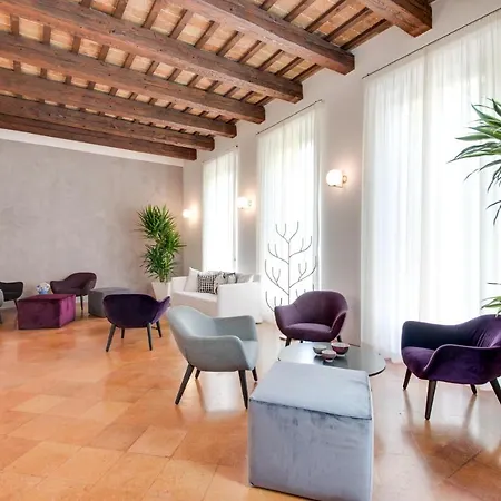 Corte Livia & Breakfast Oda ve Kahvaltı 4*