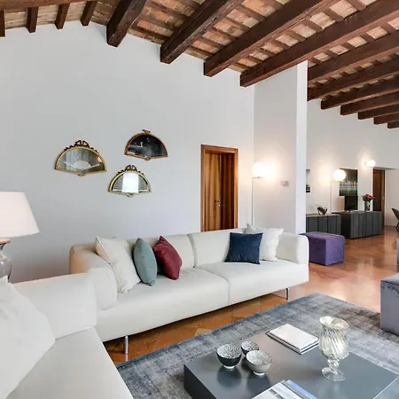 Corte Livia & Breakfast Oda ve Kahvaltı Forlì